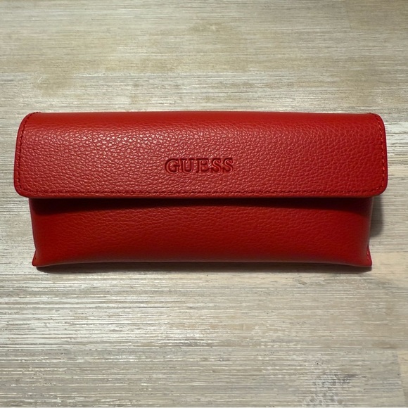 Guess Pink Sunglasses Full Rim Rectangular Shape - New With Case - Picture 6 of 9